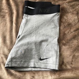 🌿NIKE DRI FIT SHORTS🌿